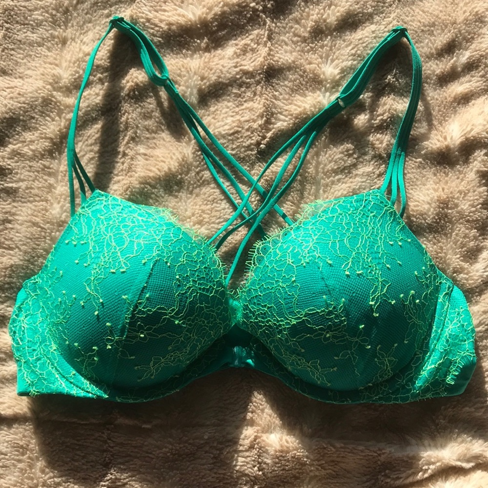 victoria’s secret bra